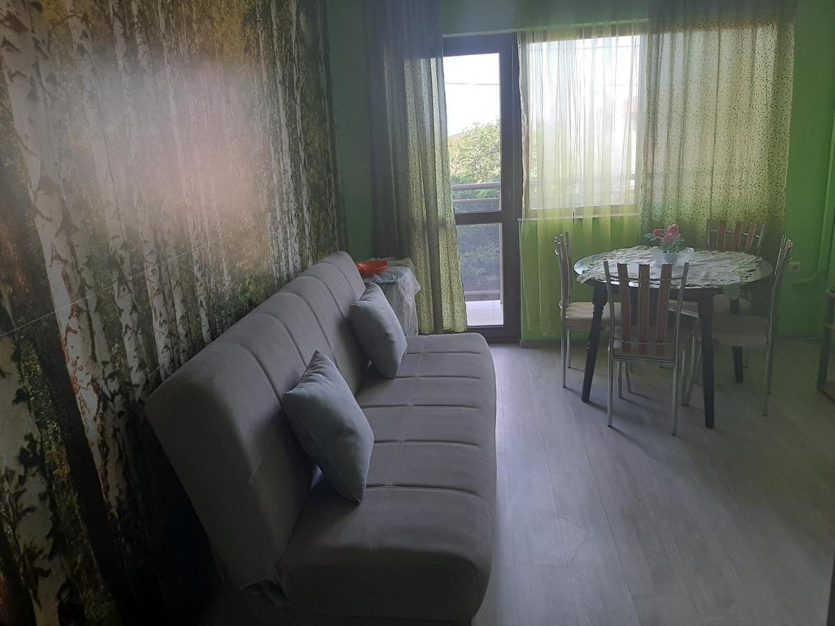 Guest House By The Captain Βάρνα Εξωτερικό φωτογραφία