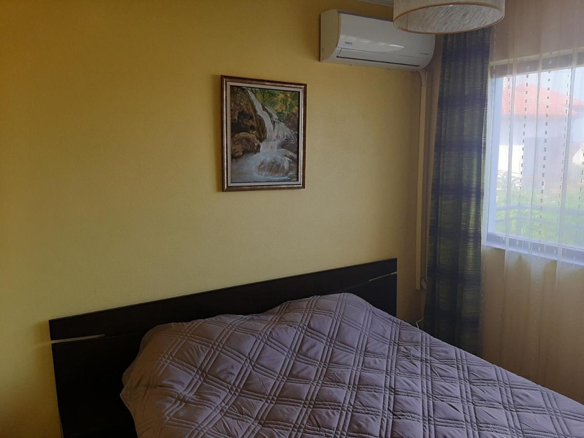 Guest House By The Captain Βάρνα Εξωτερικό φωτογραφία