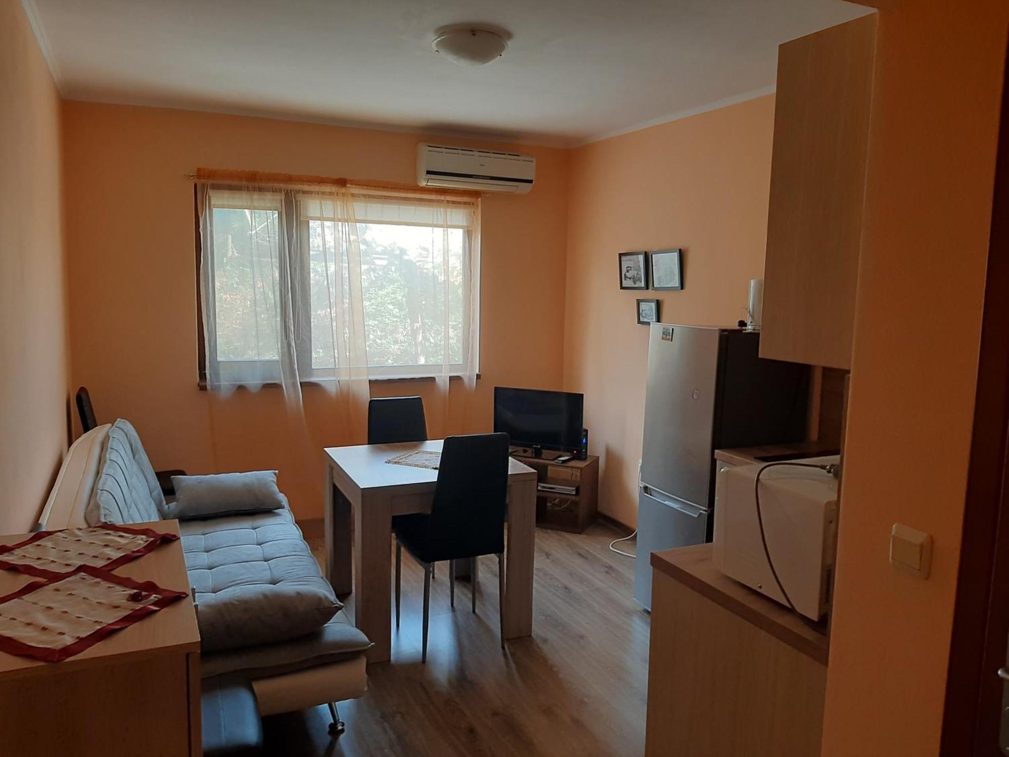 Guest House By The Captain Βάρνα Εξωτερικό φωτογραφία