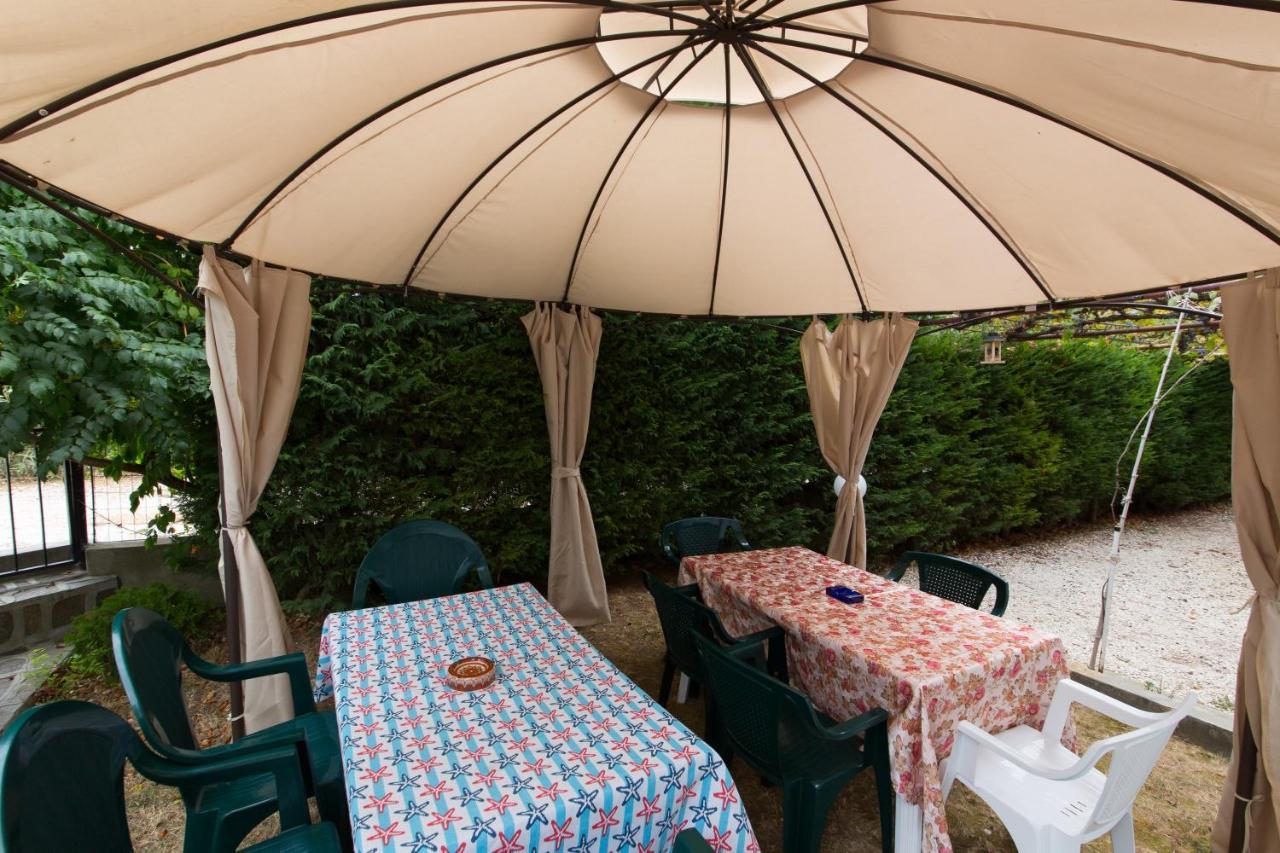 Guest House By The Captain Βάρνα Εξωτερικό φωτογραφία